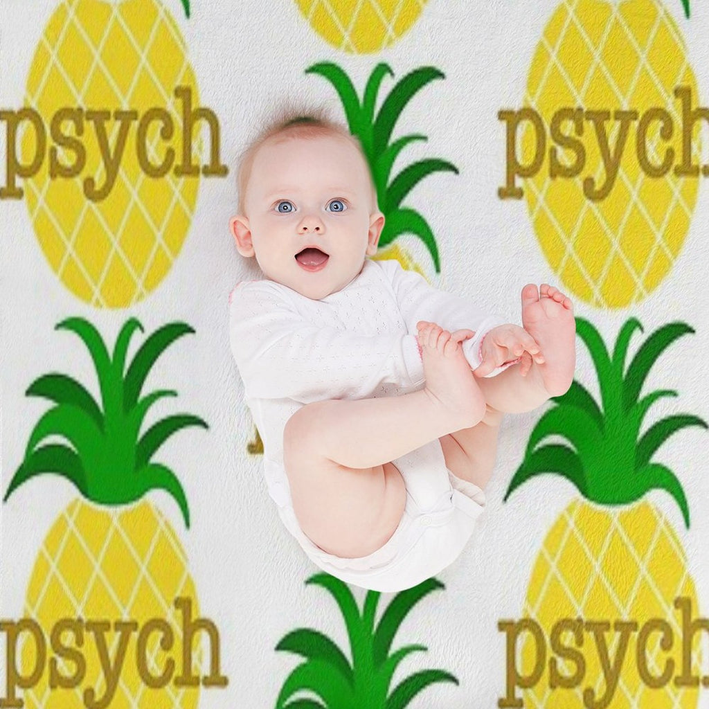 Psych Pineapple Machine-washable Throw Blanket