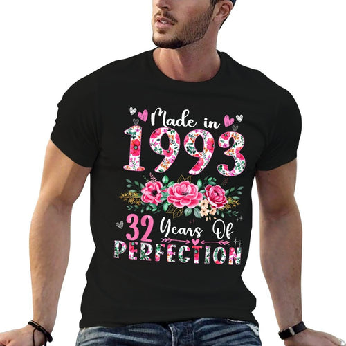 32 Year Old Made In 1993 Floral 32th Birthday Women  Oversized Silhouette T-Shirt