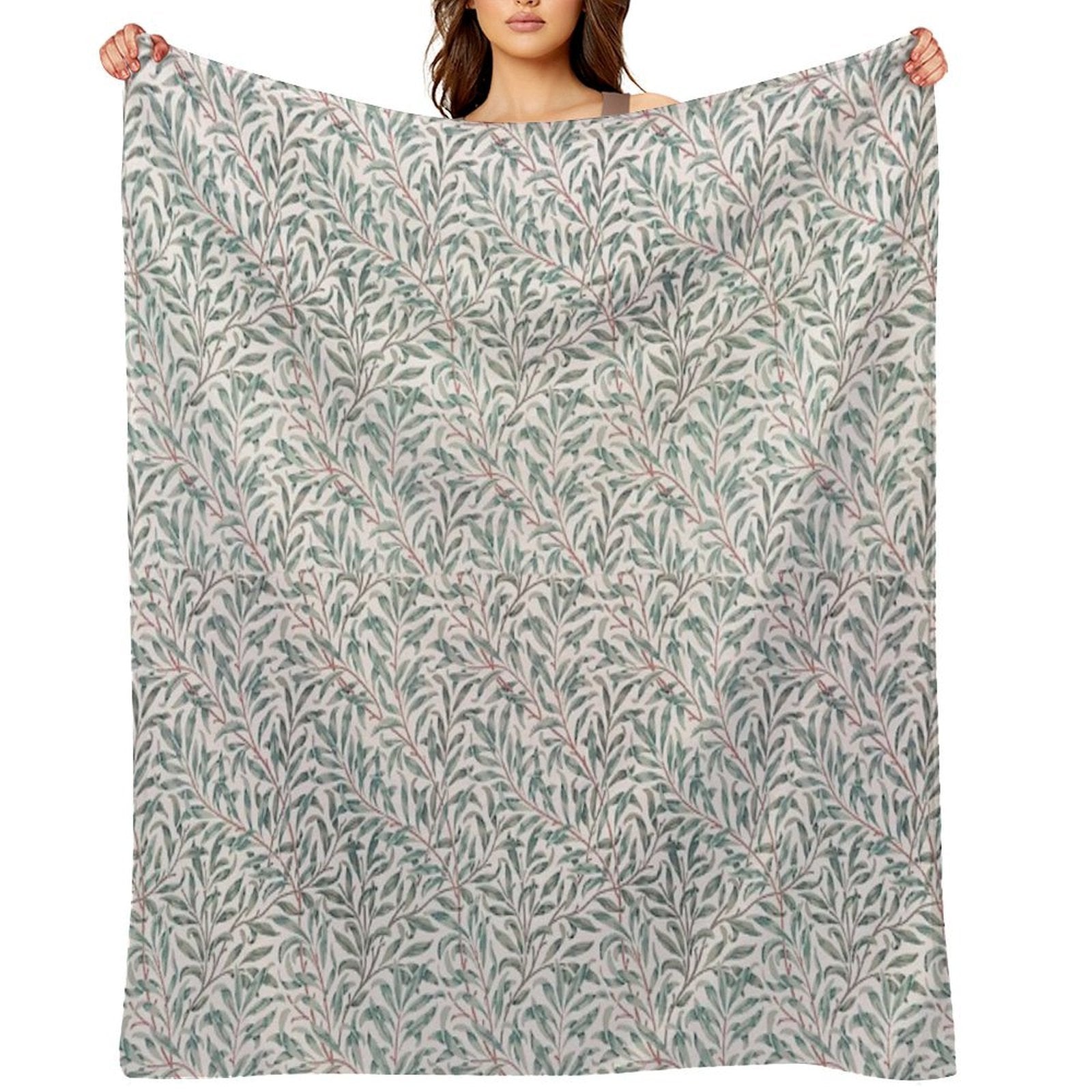 William Morris Pattern - Flowers & Leaves Wrinkle-free Throw Blanket