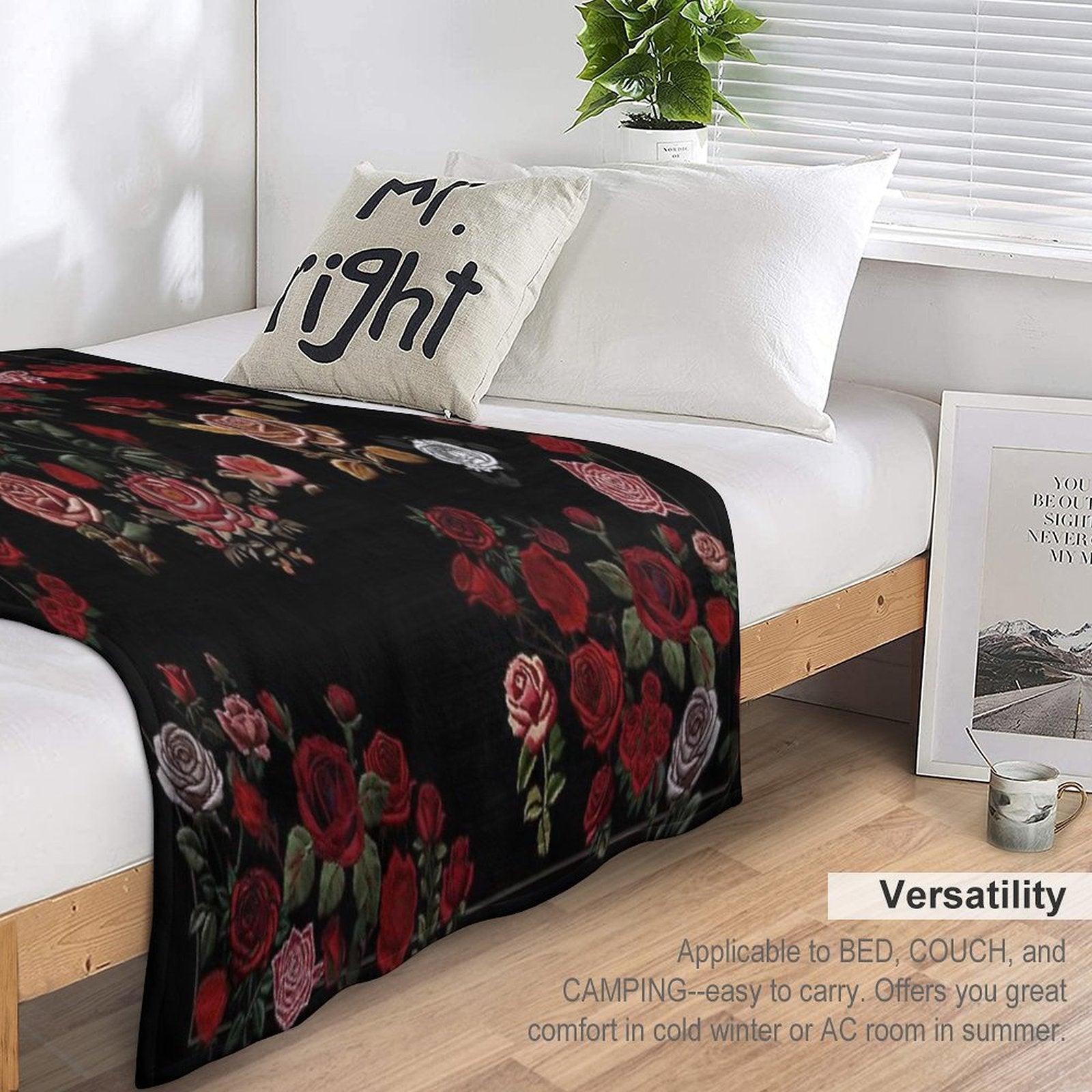 Rose Garden (Black) Sustainable Throw Blanket