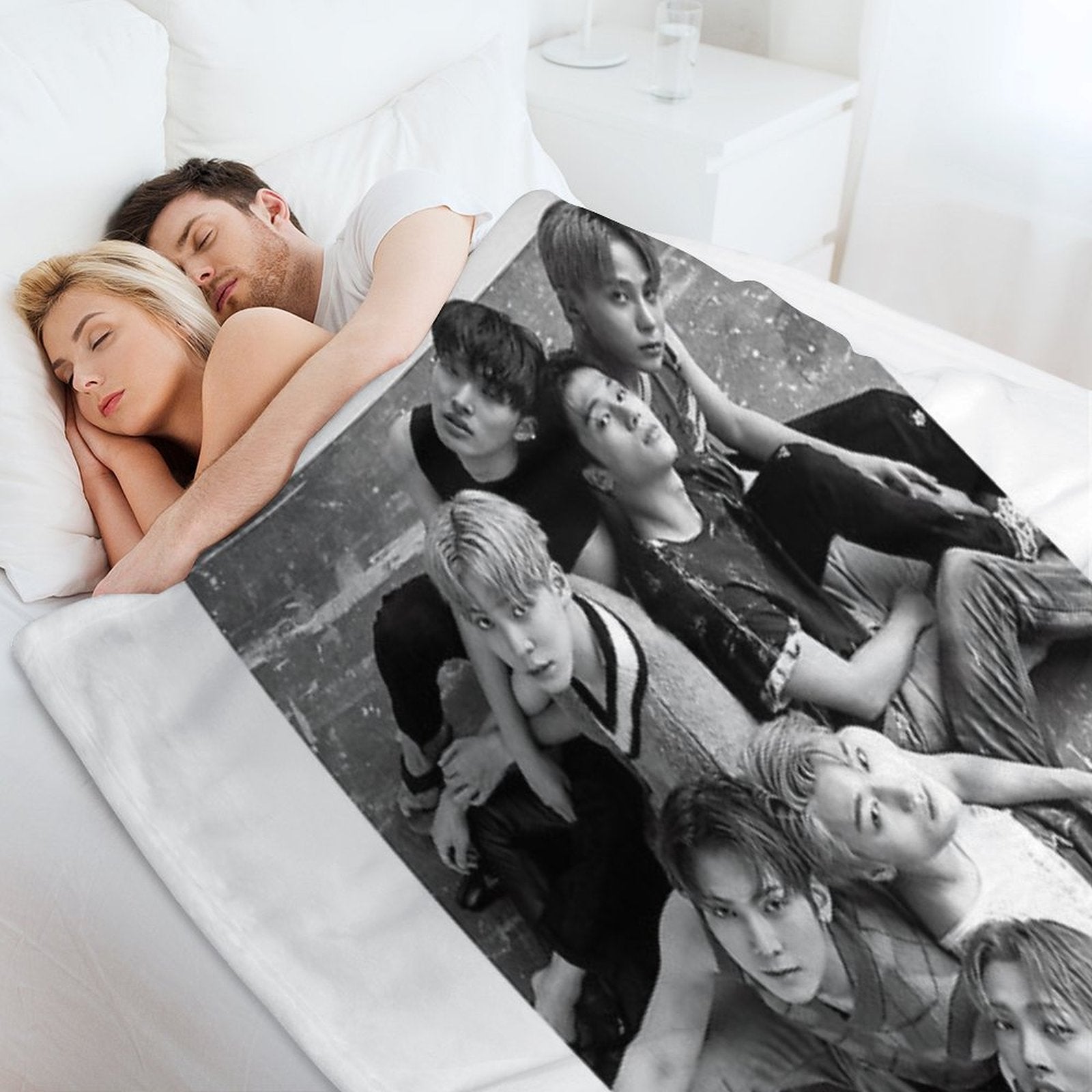 Ateez Multi-functional Throw Blanket