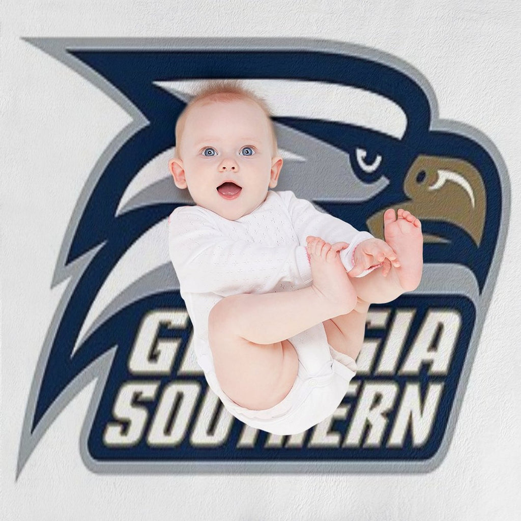 Eagles SC Logo Travel-friendly Throw Blanket