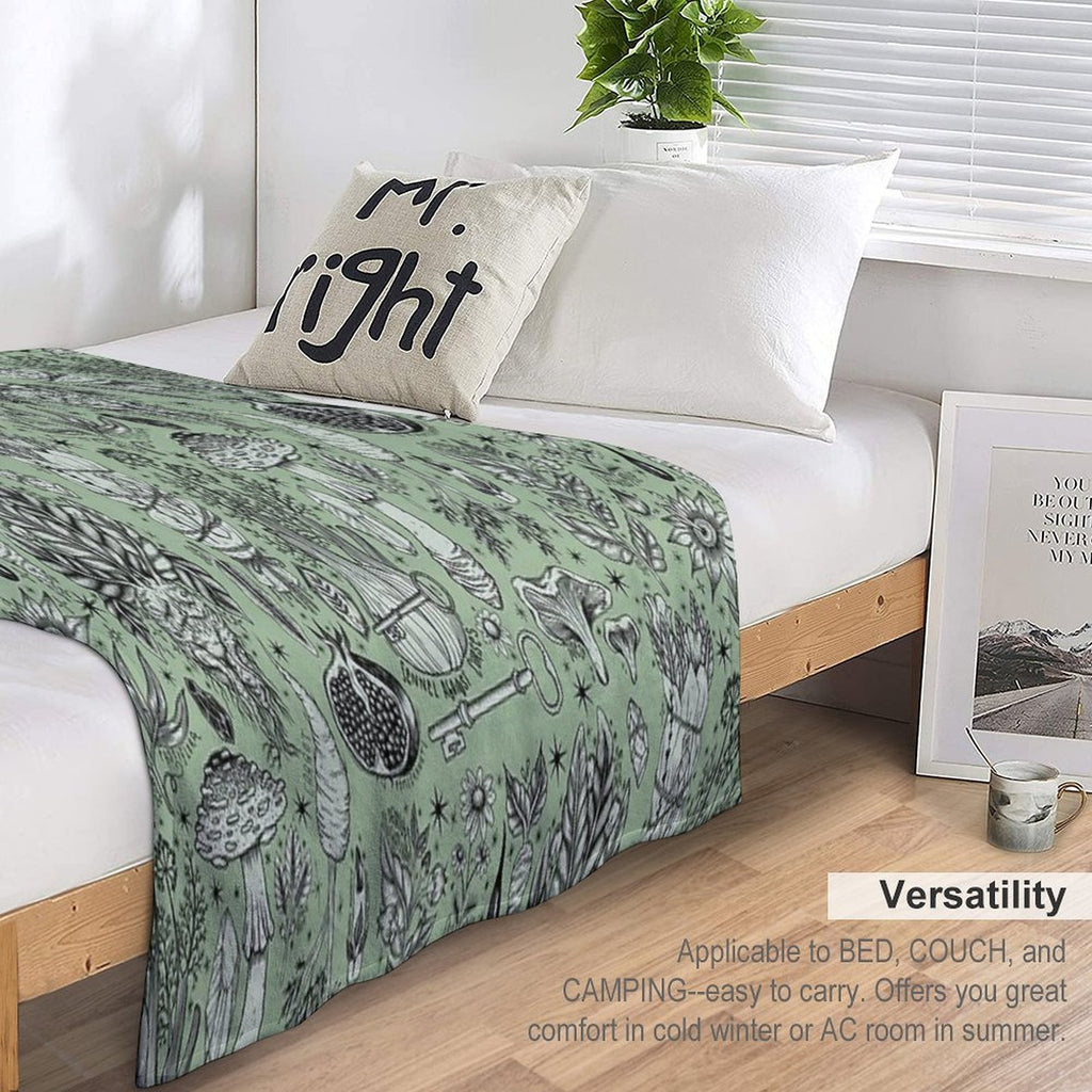 HERBARIUM Machine-washable Throw Blanket