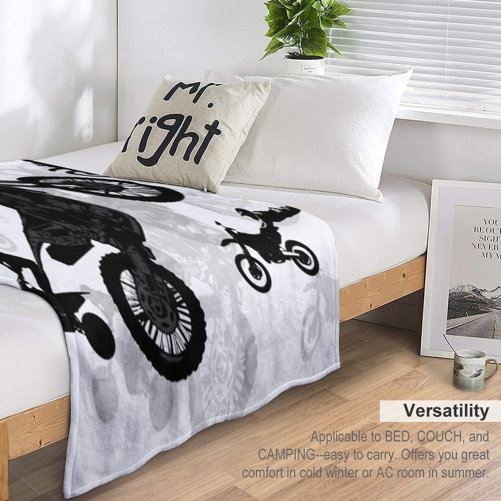 Extreme Stuntmen - Motocross Riders Premium Throw Blanket