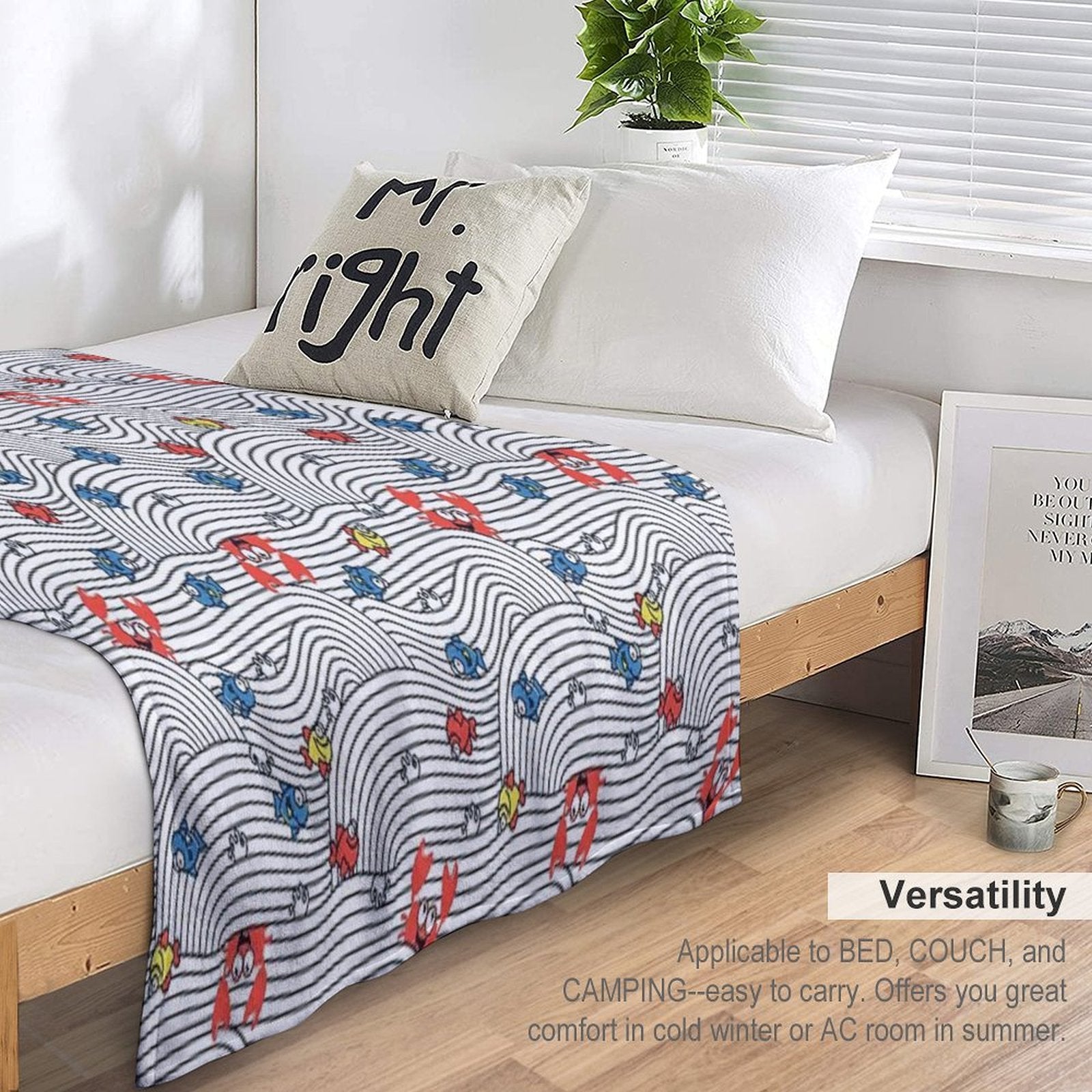 Grafic Waves from Stripes with Fish And Crabs. Sea Seamless Pattern. Premium Throw Blanket