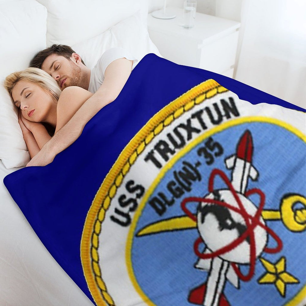 USS TRUXTUN (DLGN-35) SHIP'S STORE Machine-washable Throw Blanket
