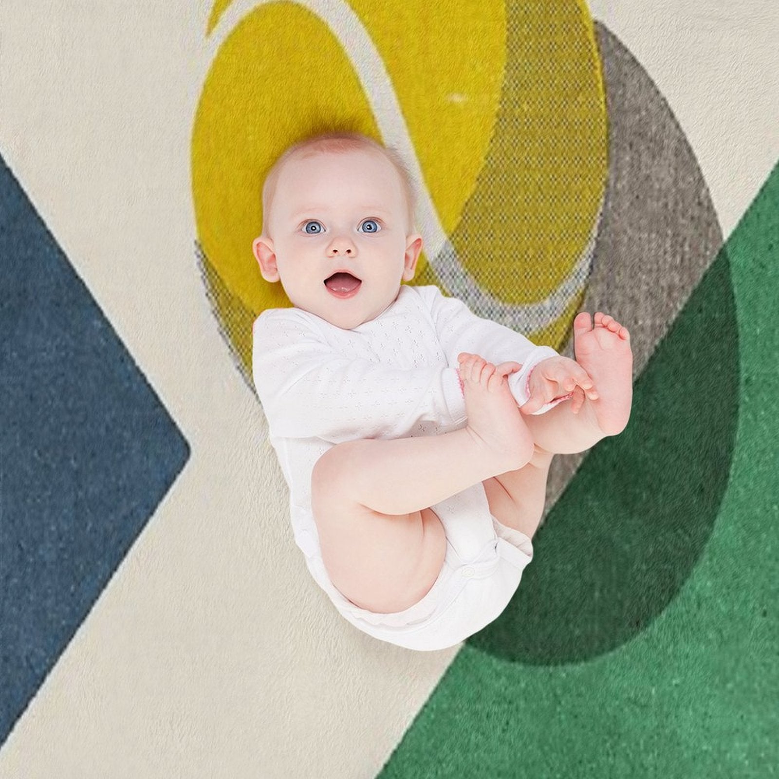 BALLS  Tennis (Hard Court) Versatility Throw Blanket