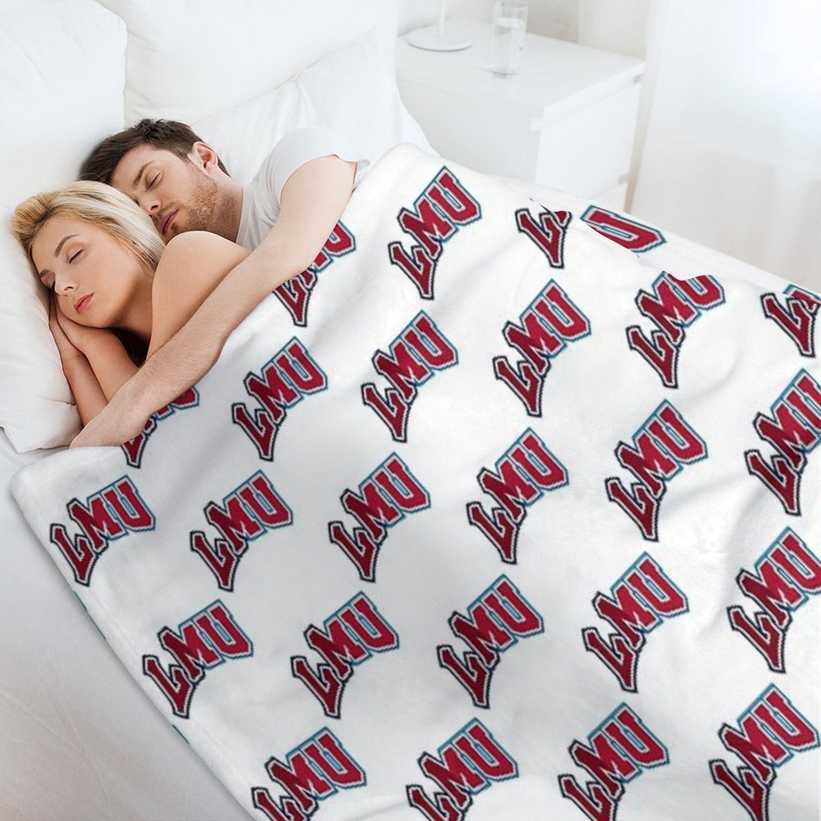 LMU Logo Transition Multi-functional Throw Blanket
