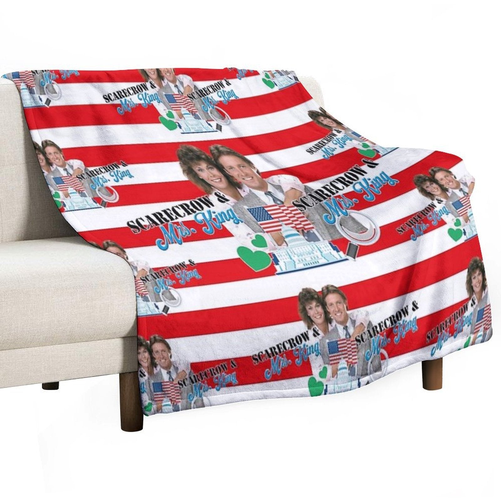 Good Entertainment with Scarecrow And Mrs King, The Popular Agent with A Heart As An Exciting Series from The 80s, Great Gifts A Travel-friendly Throw Blanket