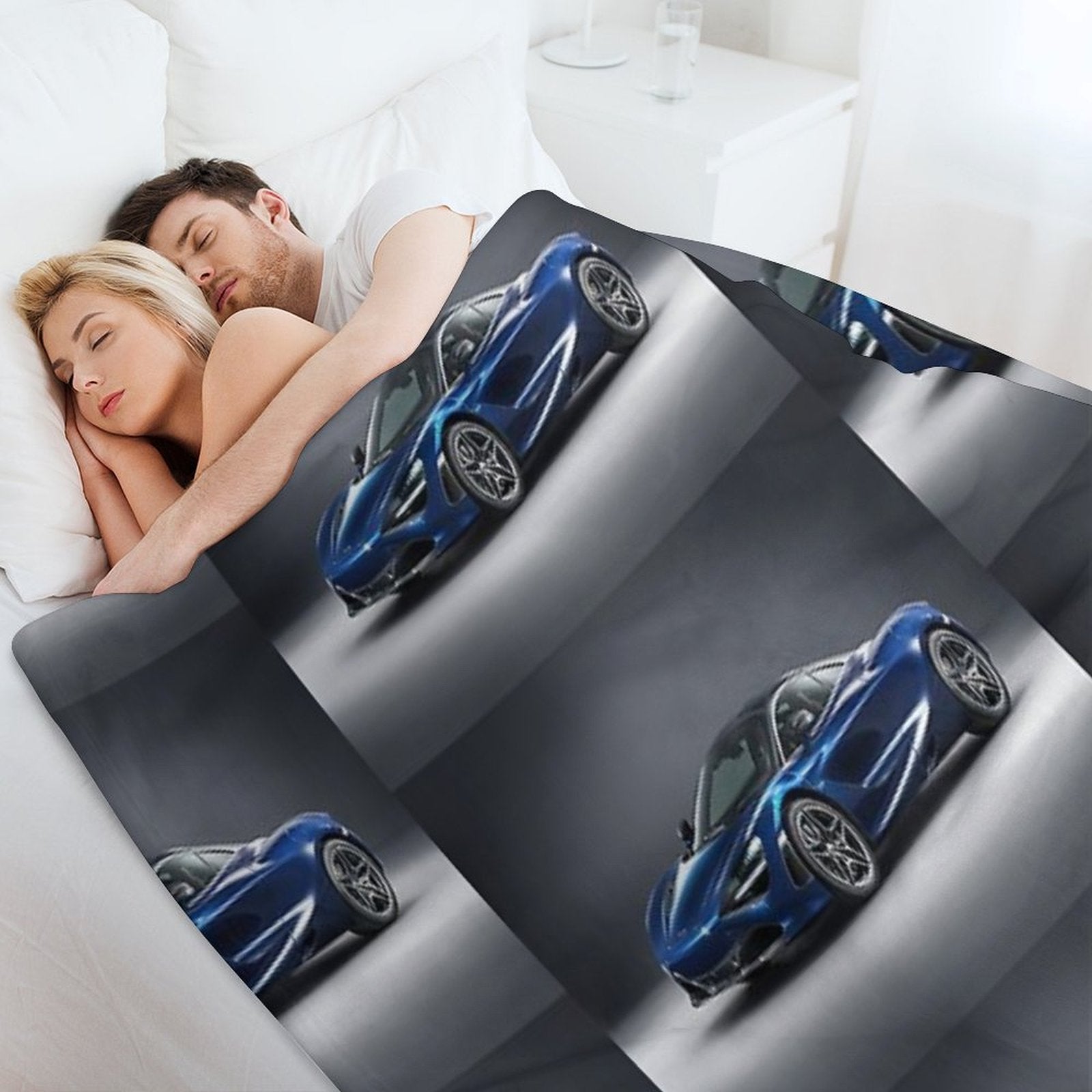 McLaren 720s Shrink-resistant Throw Blanket