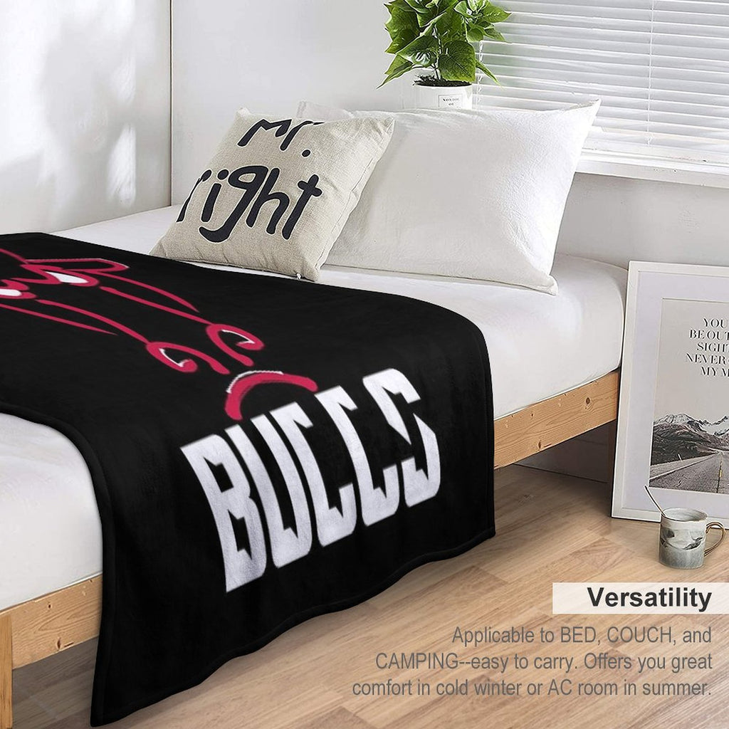 Chicago Bulls Plush Throw Blanket