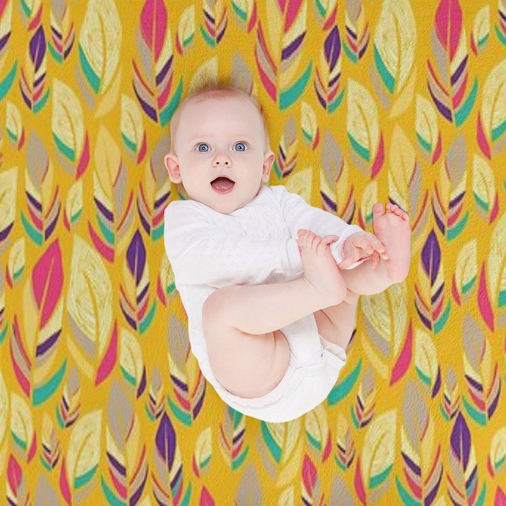 Dancing Feathers Machine-washable Throw Blanket