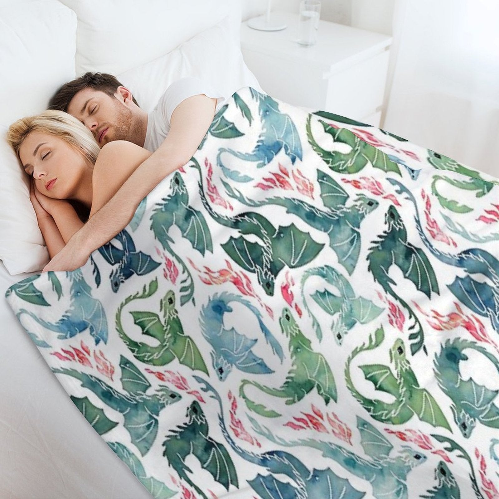 Dragon Fire Blue & Green Quick-dry Throw Blanket