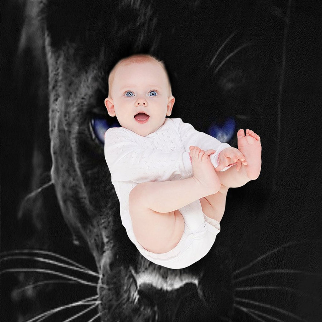 BLACK PANTHER Premium Throw Blanket