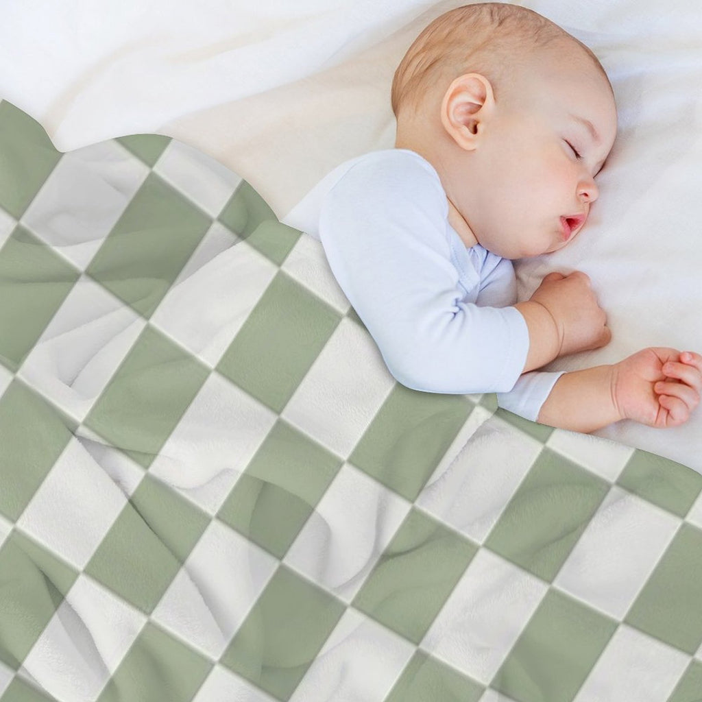 Checkerboard Mini Check Pattern in Sage Green And Off White Shrink-resistant Throw Blanket
