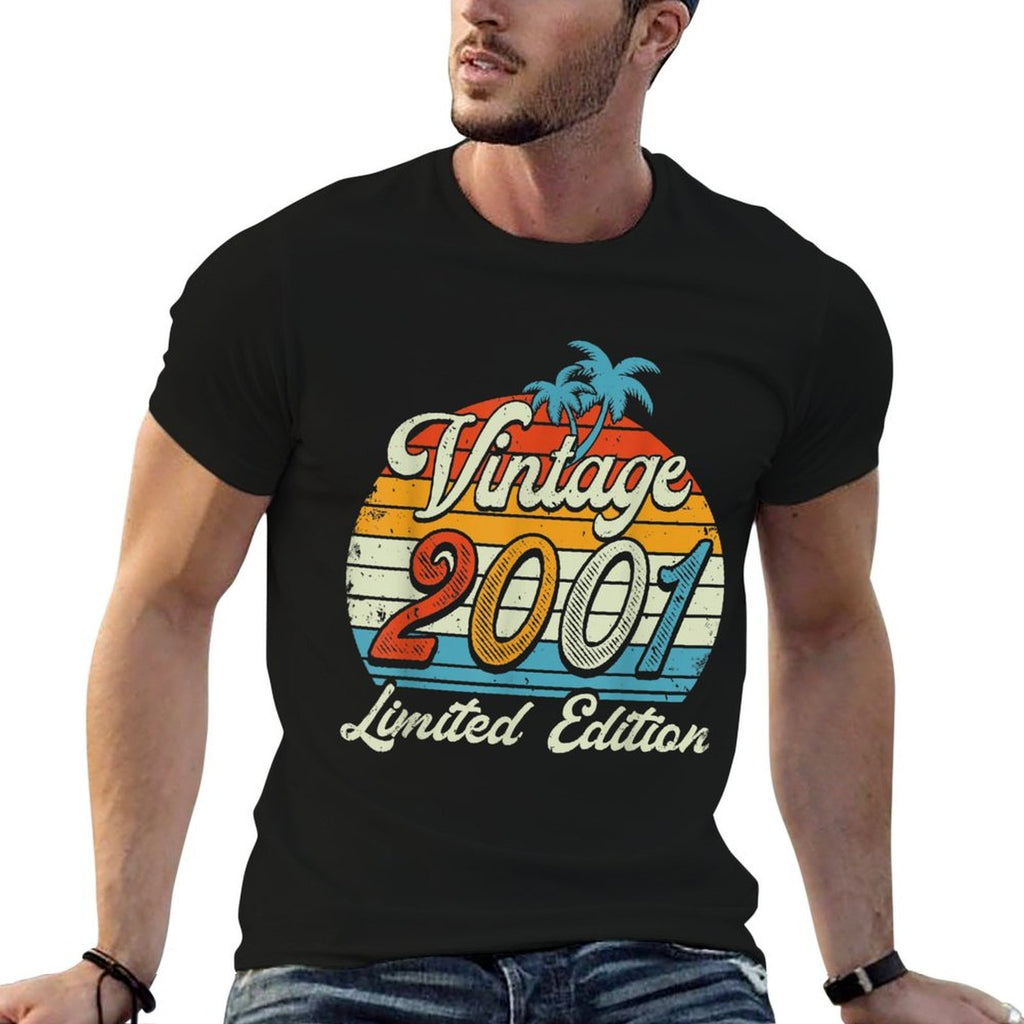 21 Years Old Vintage 2001 Retro Twenty-first Birthday Party  Tagless Design T-Shirt