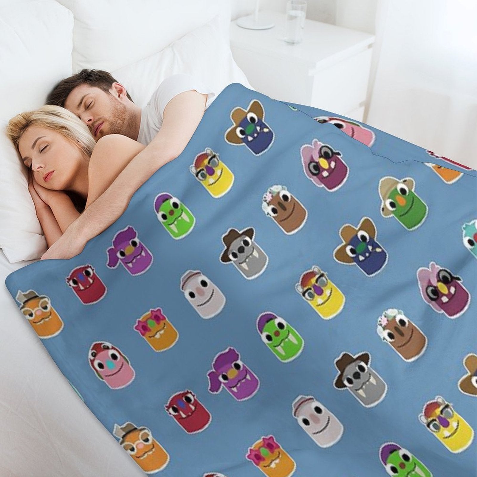 Bugsnax - All Grumpuses Comfort Throw Blanket