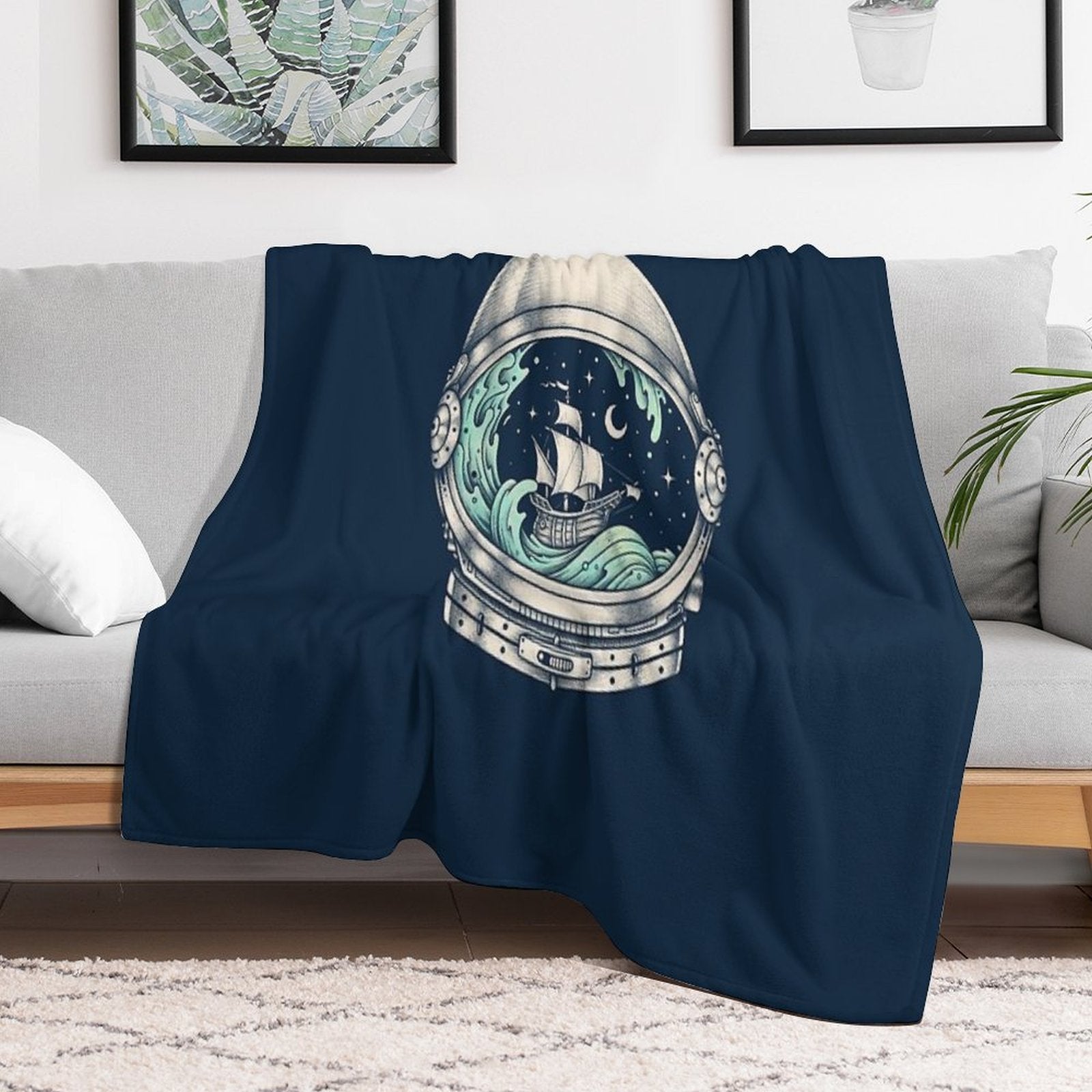 Spaceship Wrinkle-free Throw Blanket