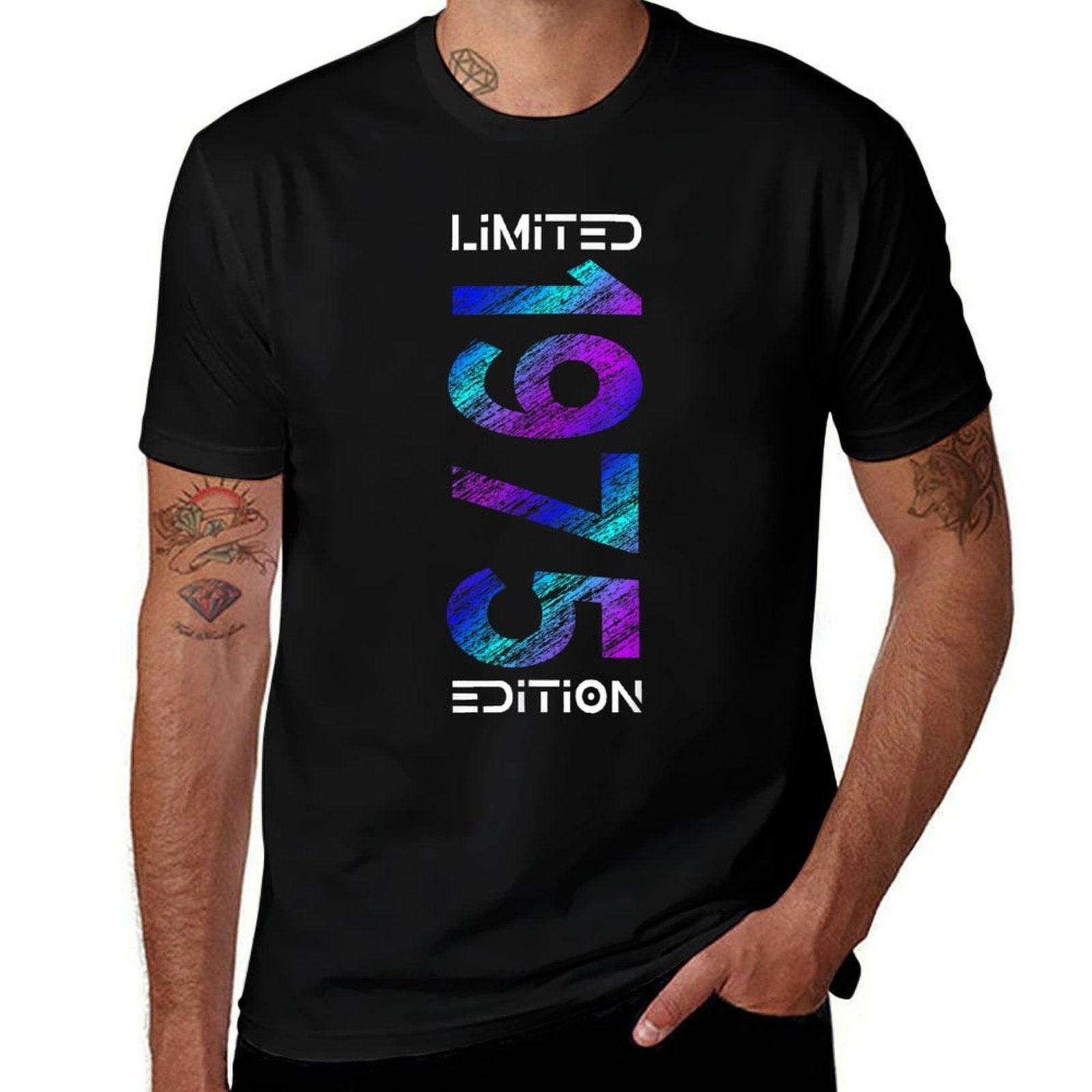 Limited Edition 1975 Man Woman 50th Birthday  Tagless Design T-Shirt
