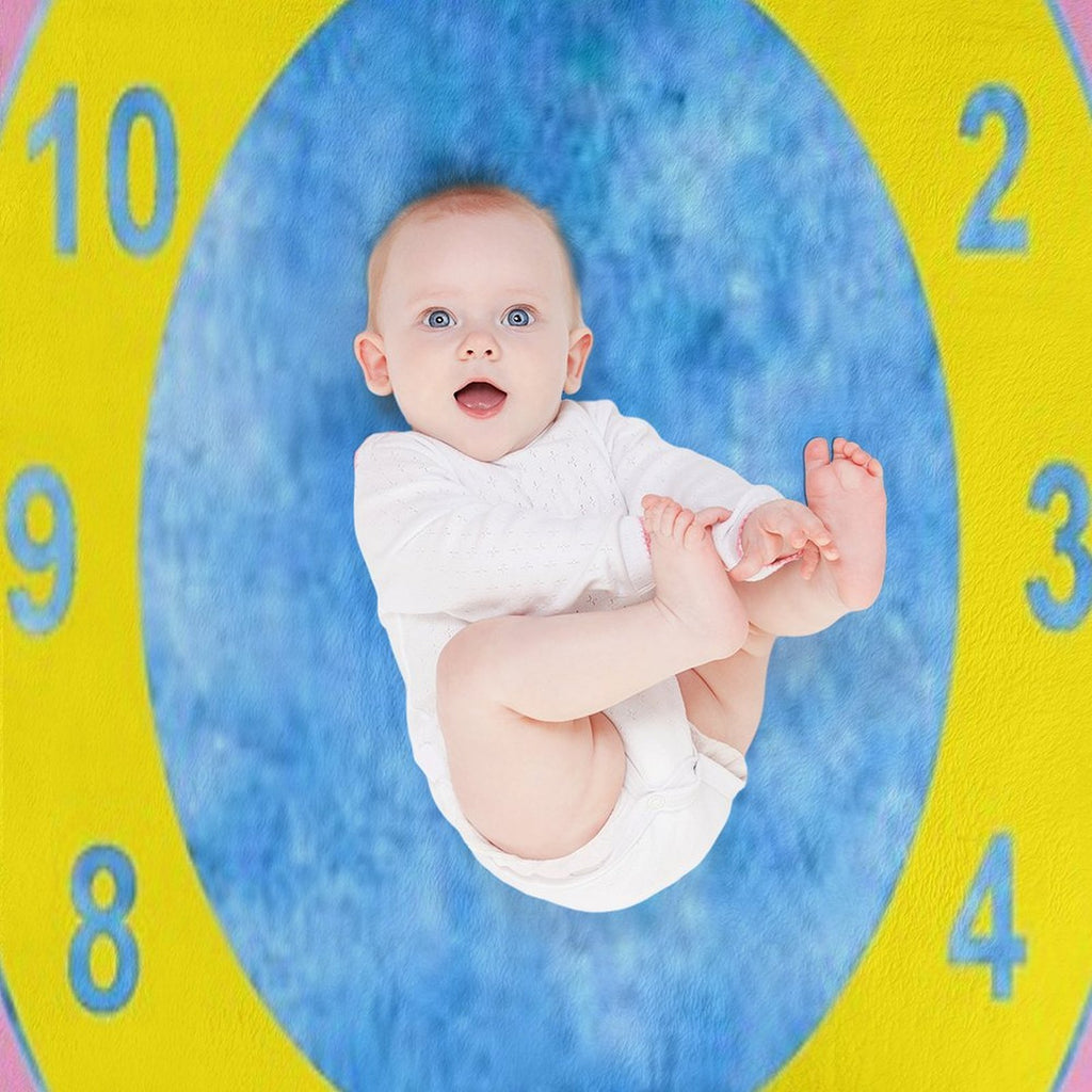 Clock Rug (The Big Comfy Couch) Travel-friendly Throw Blanket