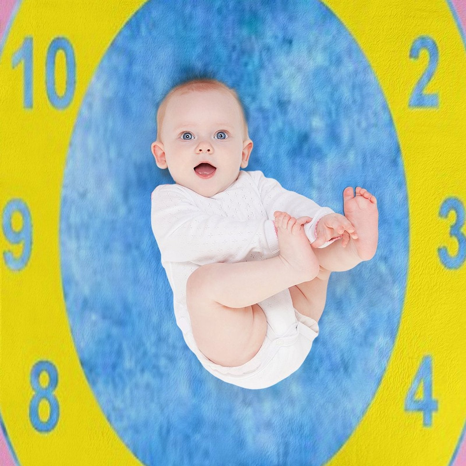 Clock Rug (The Big Comfy Couch) Travel-friendly Throw Blanket