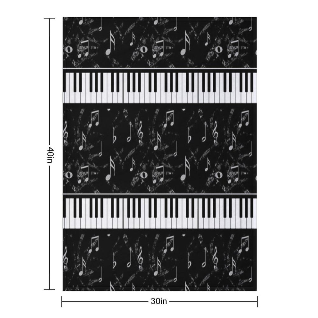 Black And White Piano Music Pattern Machine-washable Throw Blanket