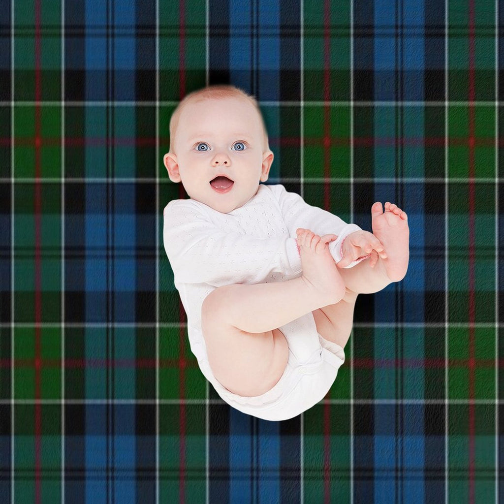 Colquhoun Clan Tartan (High Res) Wrinkle-free Throw Blanket