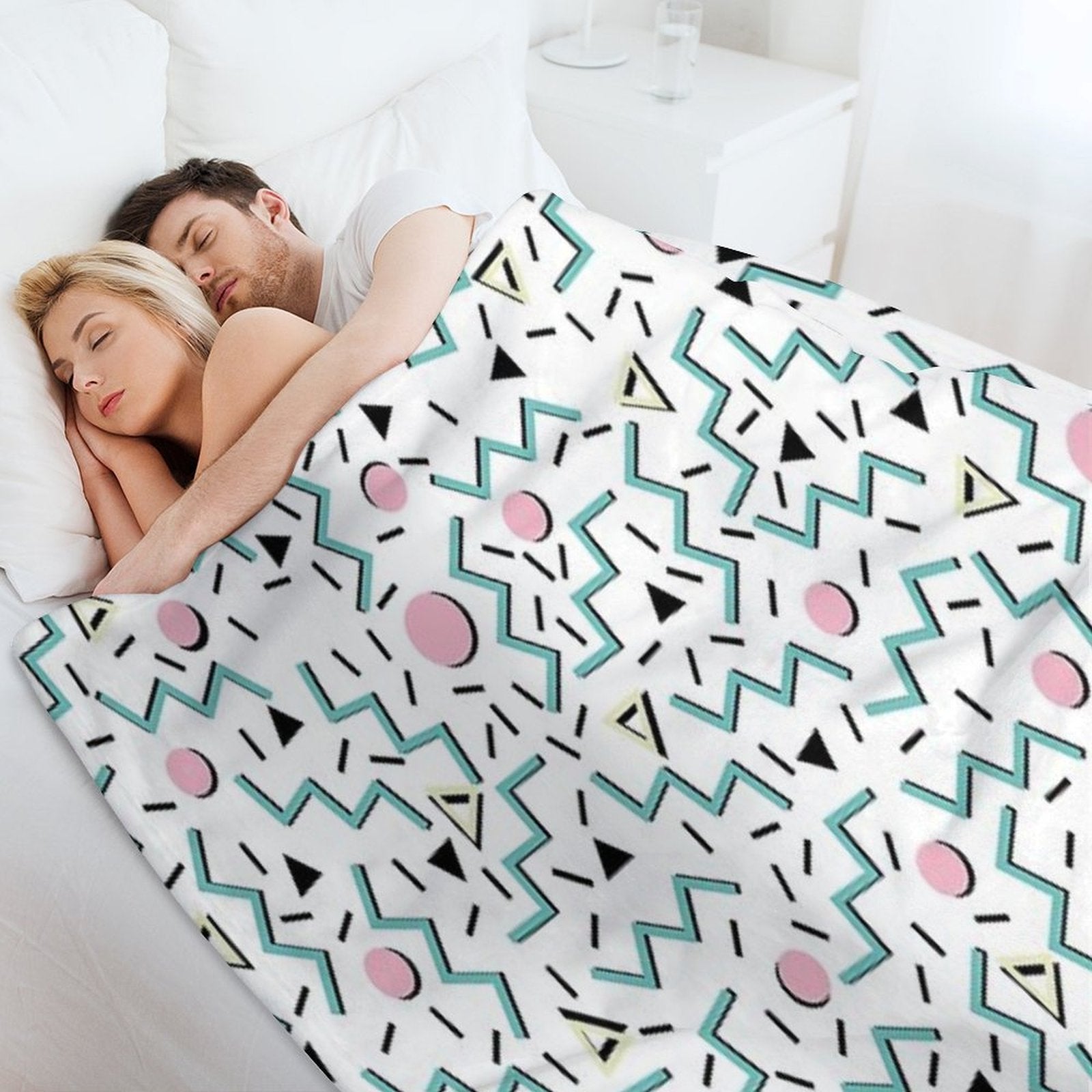 Back to The 80's Eighties, Funky Memphis Pattern Design All-season Throw Blanket