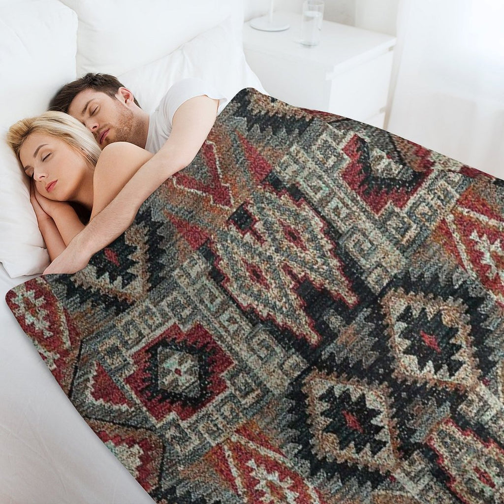 Abstract Design Wrinkle-free Throw Blanket
