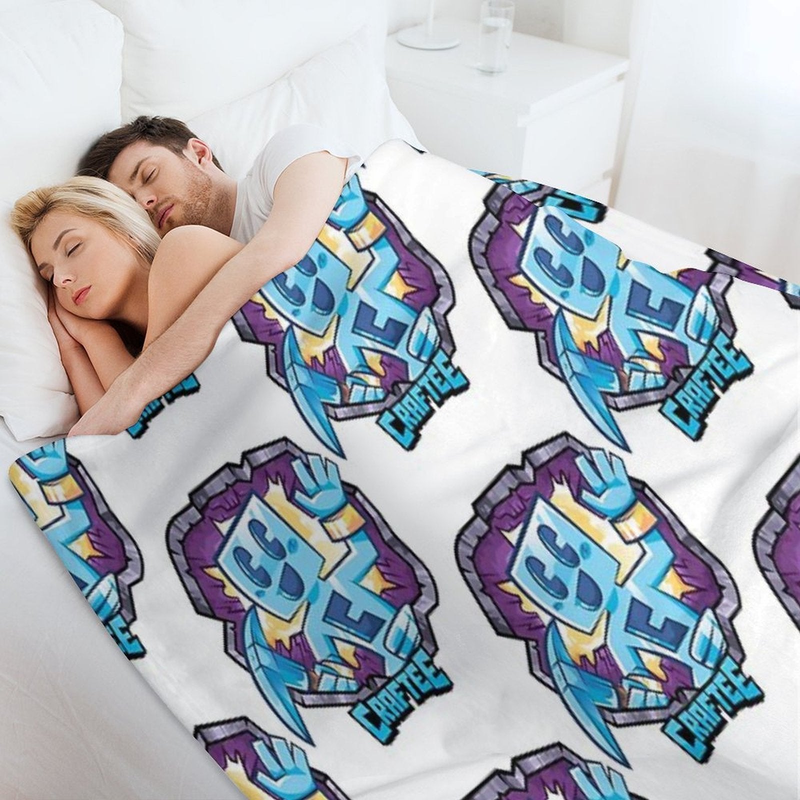 Craftee Gift-ready Throw Blanket