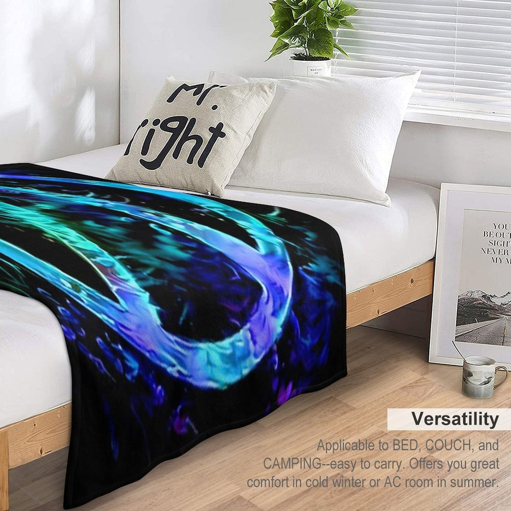 Black Light Vault Hunter Comfort Throw Blanket