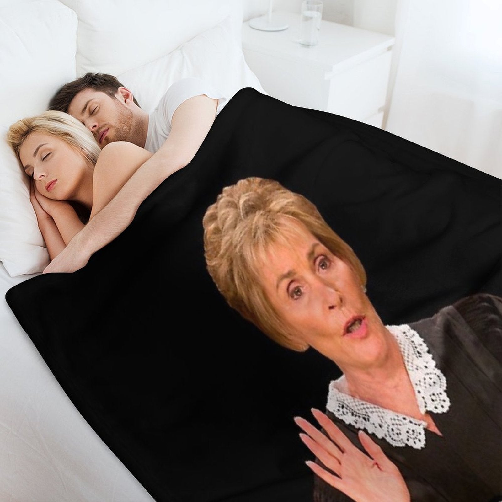 Judge Judy - Baloney Compact Throw Blanket
