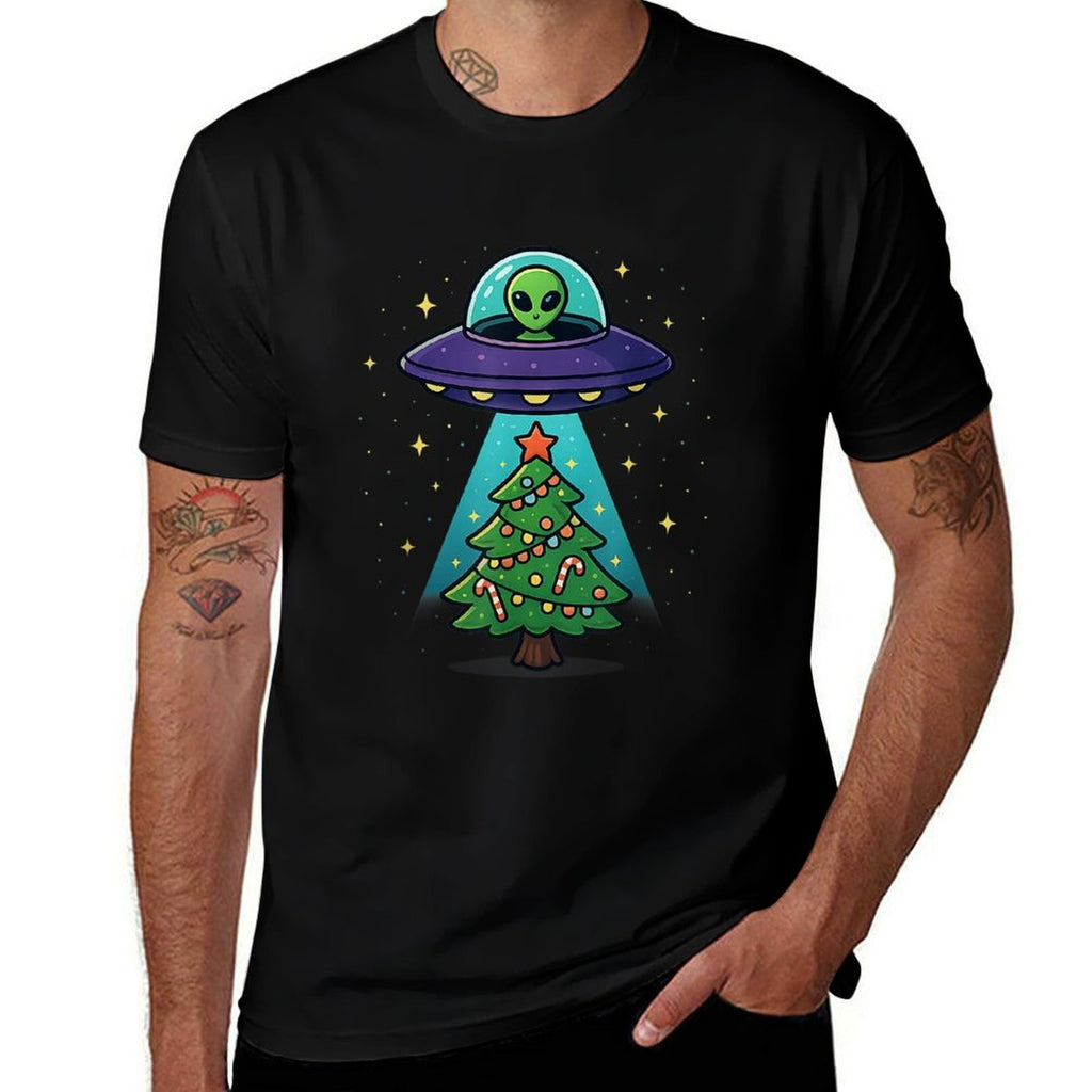 Alien Christmas Lights UFO Holiday Abduction Christmas Tree Comfortable T-Shirt