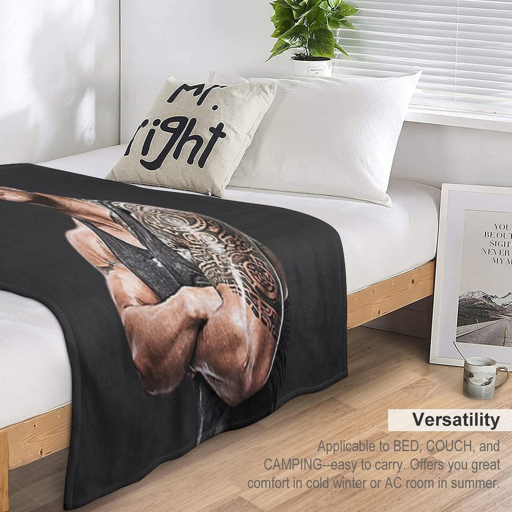 CAN YOU SMELL WHAT THE ROCK IS COOKING Anti-pilling Throw Blanket