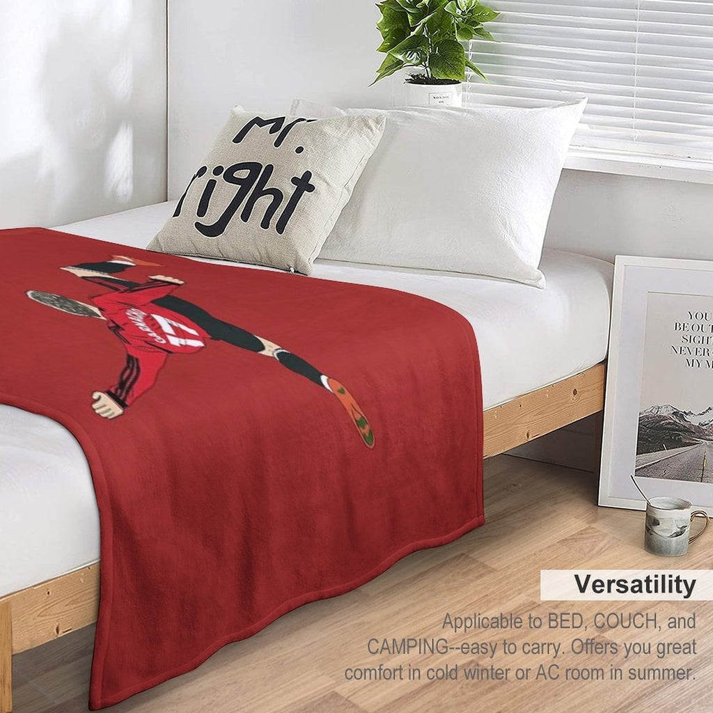 Alejandro Garnacho Bicycle Kick Overhead Goal Premium Throw Blanket
