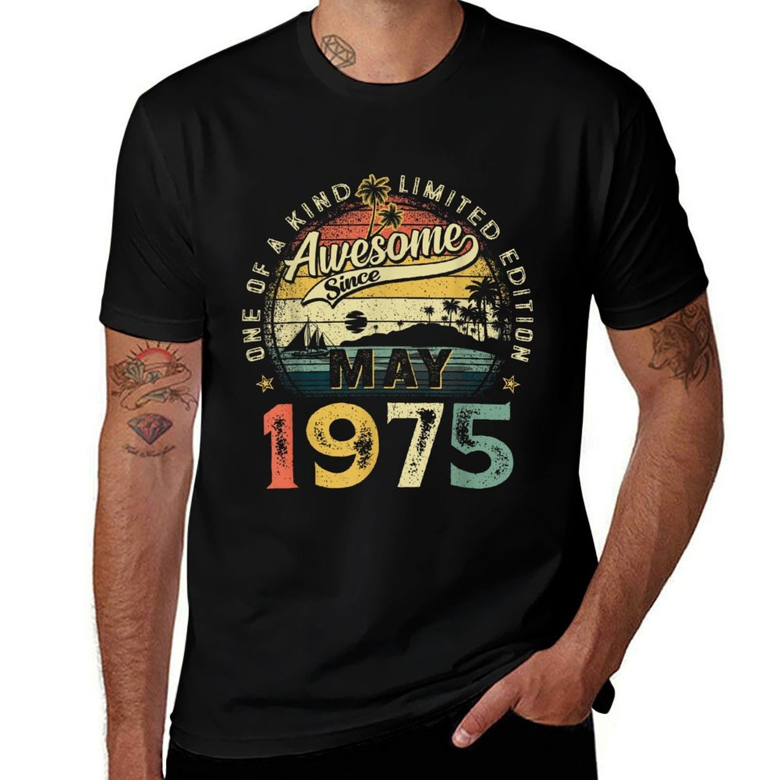 50 Years Old Vintage May 1975 Retro 50th Birthday Men Women  Trendy Pattern T-Shirt