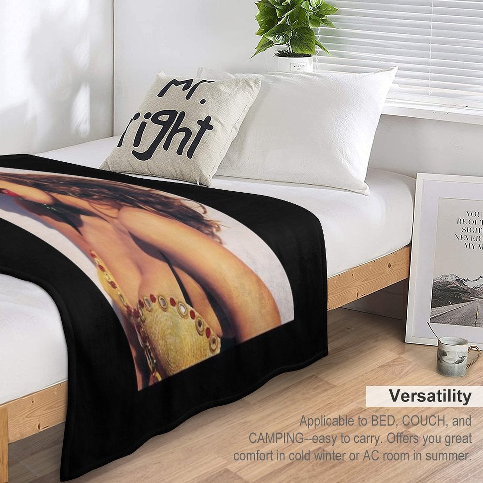 Mens Best Cindy Crawford Awesome For Movie Fan Gift-ready Throw Blanket