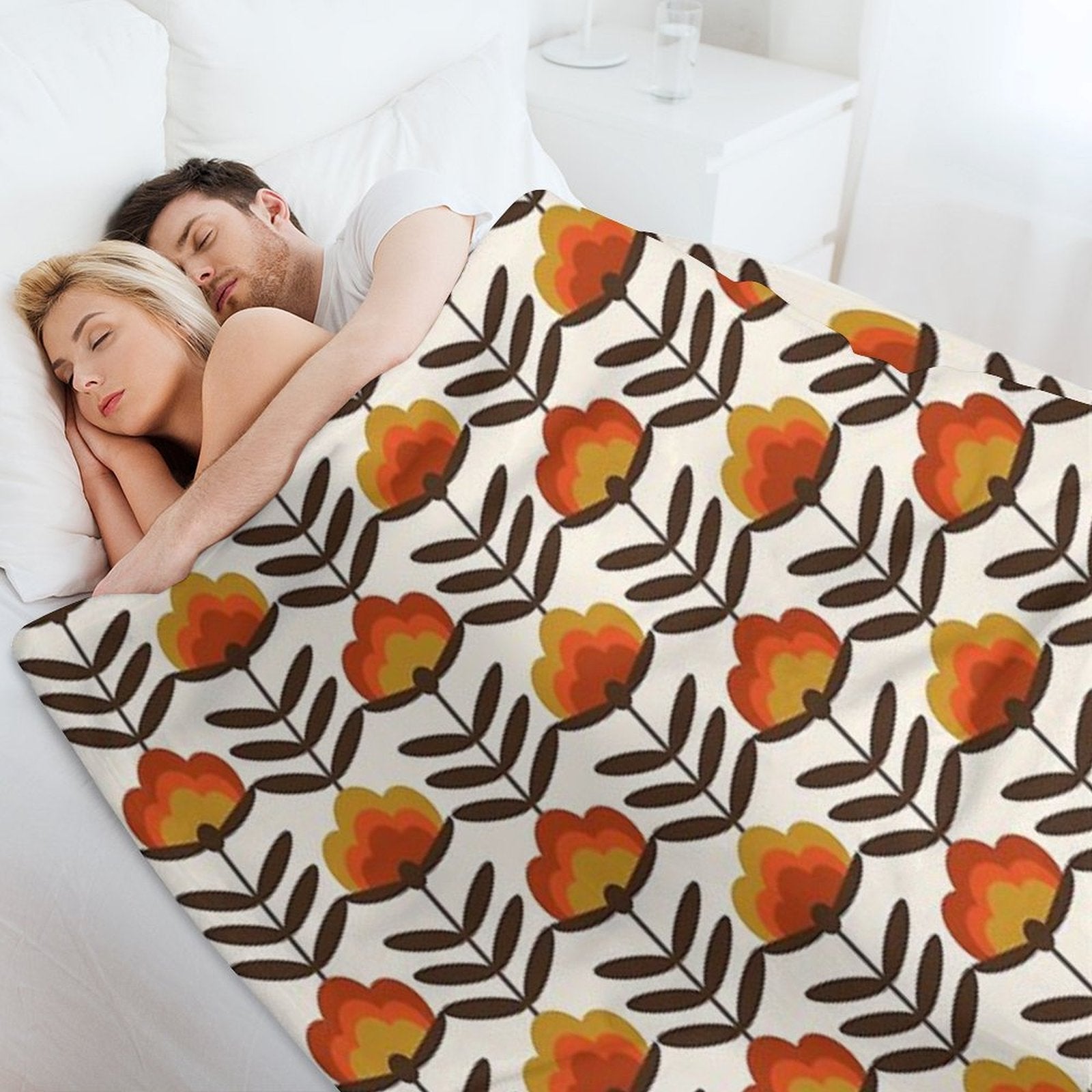 Boogie - Retro Florals Minimal Trendy 70s Style Throwback Flower Pattern Versatility Throw Blanket