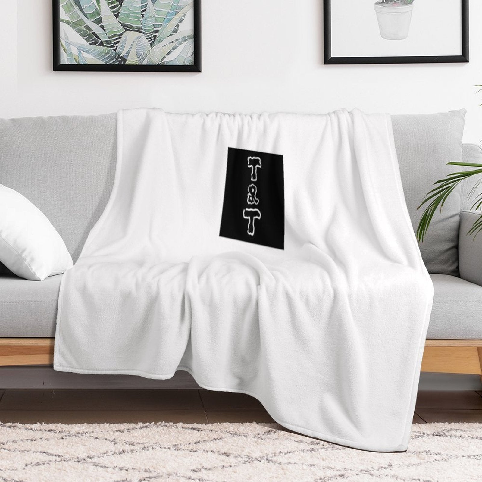 T&T Logo Anti-pilling Throw Blanket