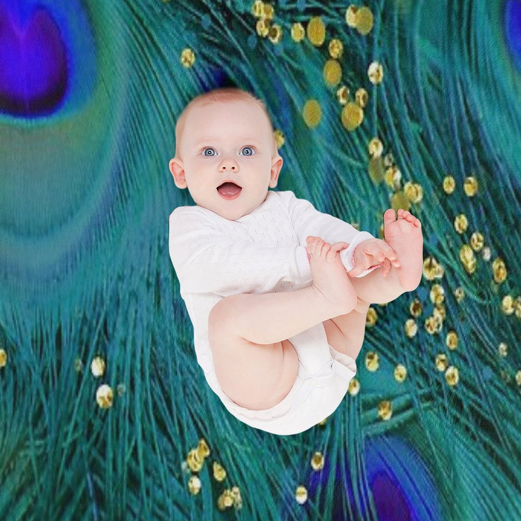 Dreamy Peacock Feathers, Teal And Purple, Glimmering Gold Shrink-resistant Throw Blanket