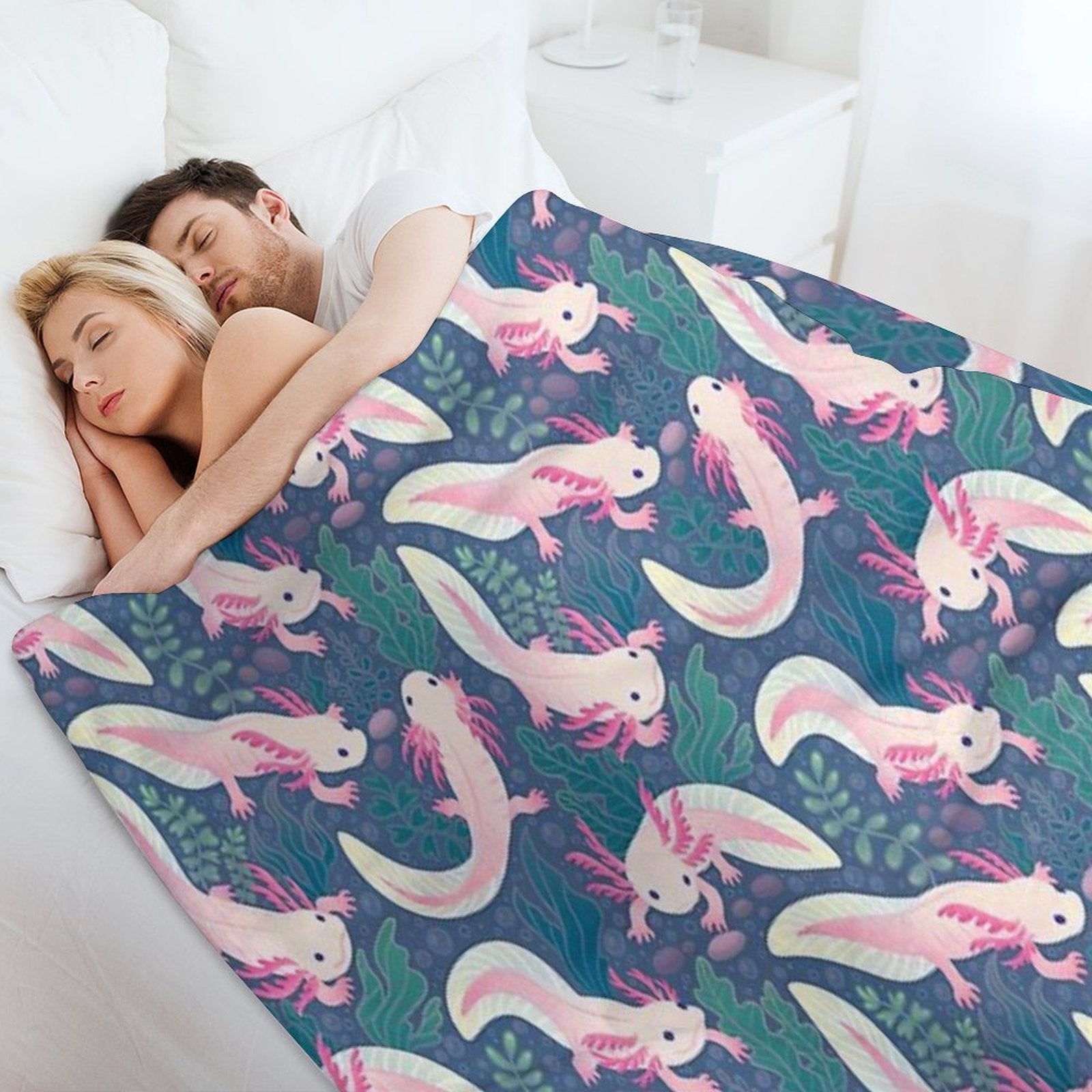 Axolotls Machine-washable Throw Blanket