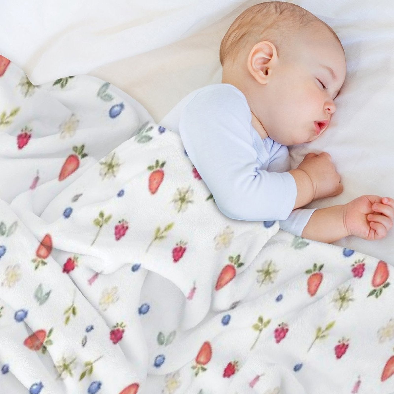 Berry Good Comfort Throw Blanket