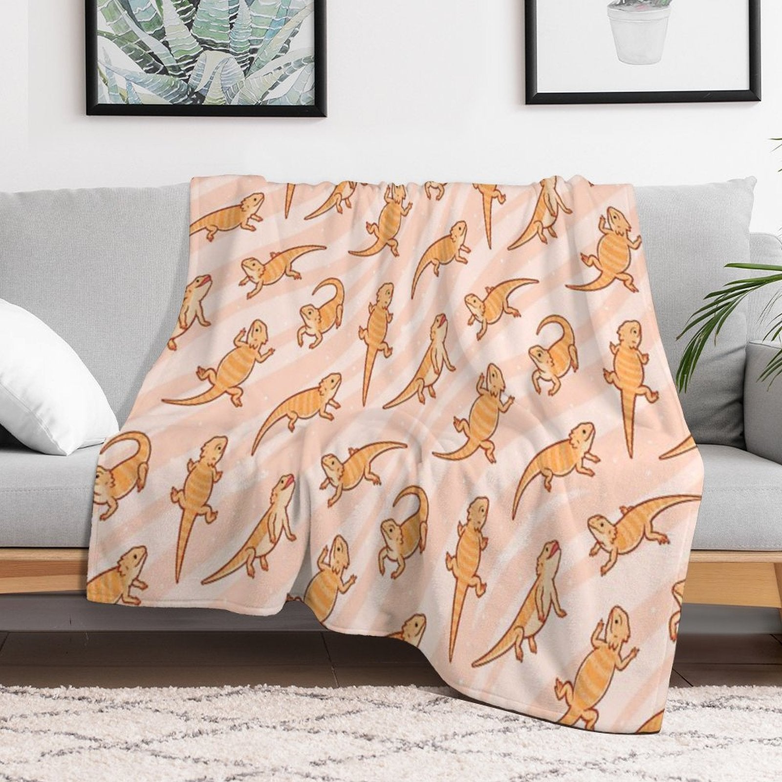 Bearded Dragons Versatility Throw Blanket