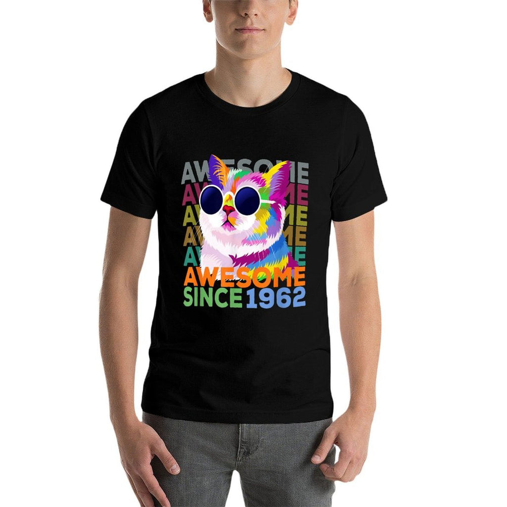 Awesome Since 1962 Funny Cat Lover 60th Birthday Comfortable T-Shirt