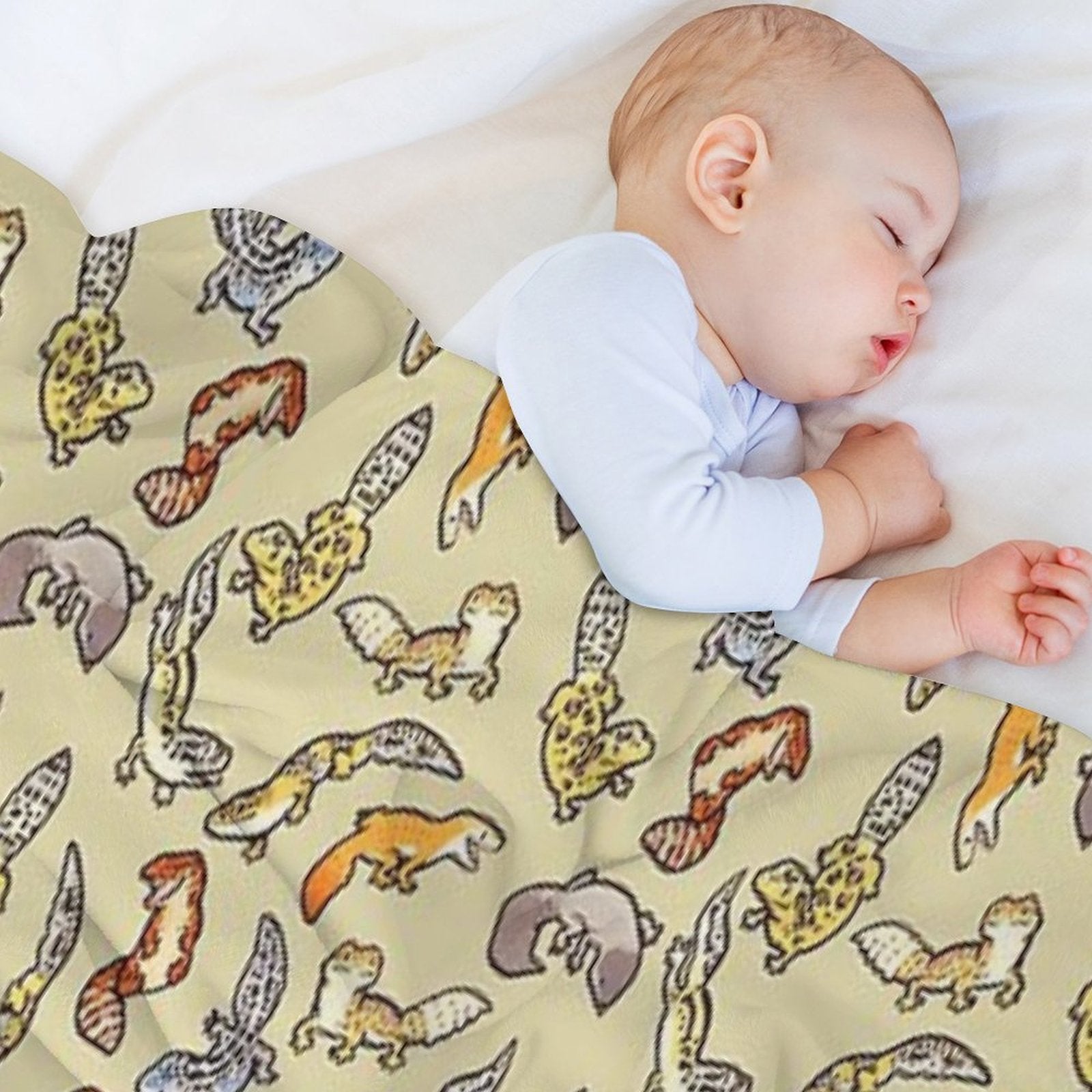 Chub Gecko Babies Compact Throw Blanket