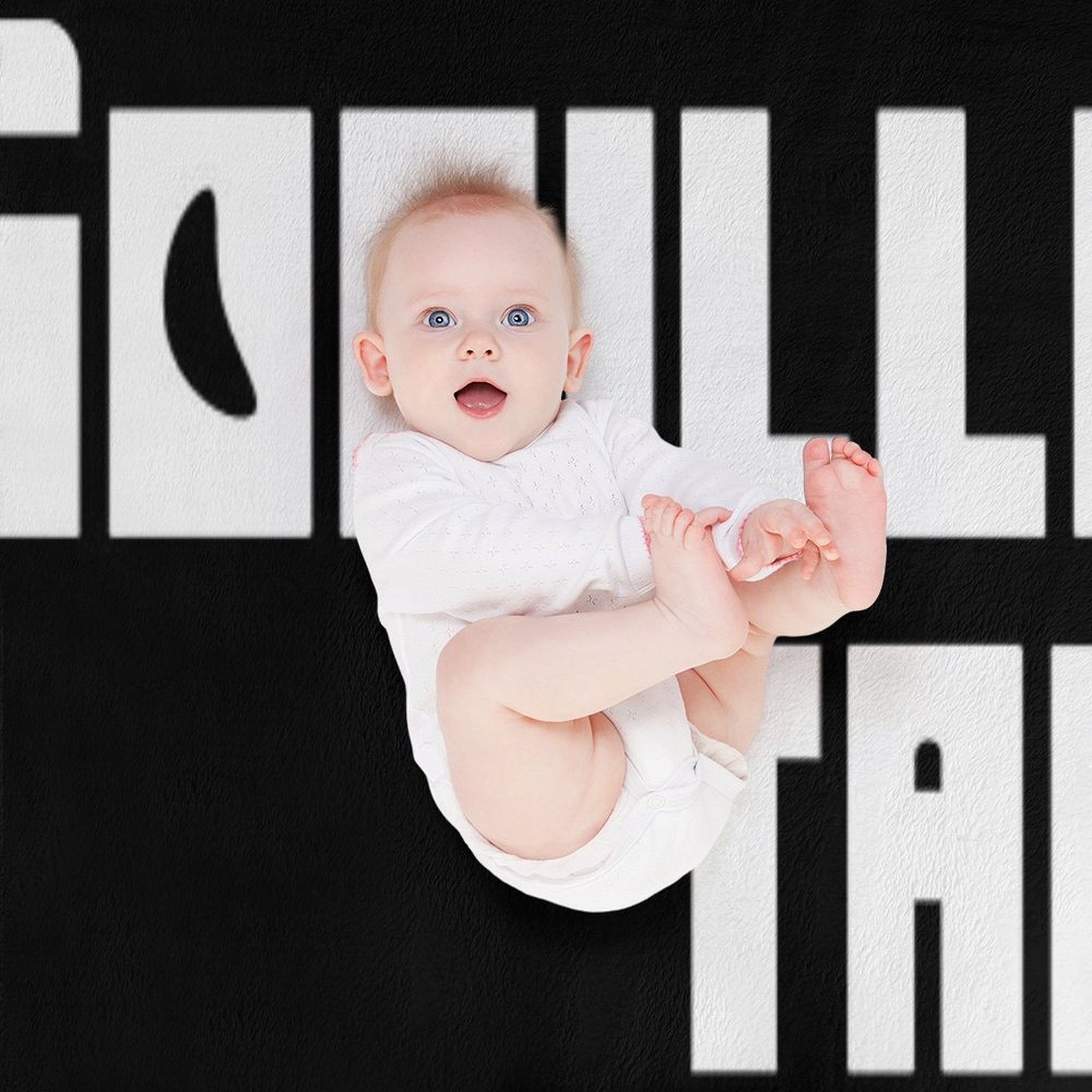 Gorilla Tag Logo Comfort Throw Blanket