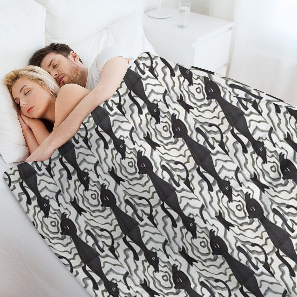 BLACK CAT・18 Machine-washable Throw Blanket