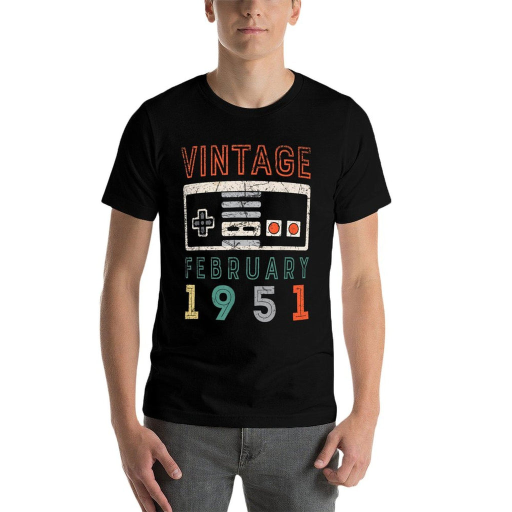 Vintage February 1951 70th Birthday 70 Year Old  Trendy Pattern T-Shirt