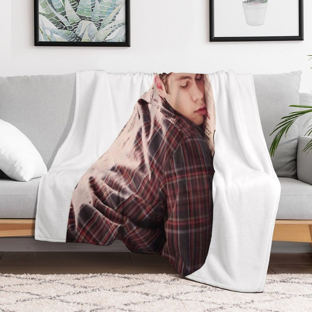 Cute Dylan O’Brien Napping Shrink-resistant Throw Blanket