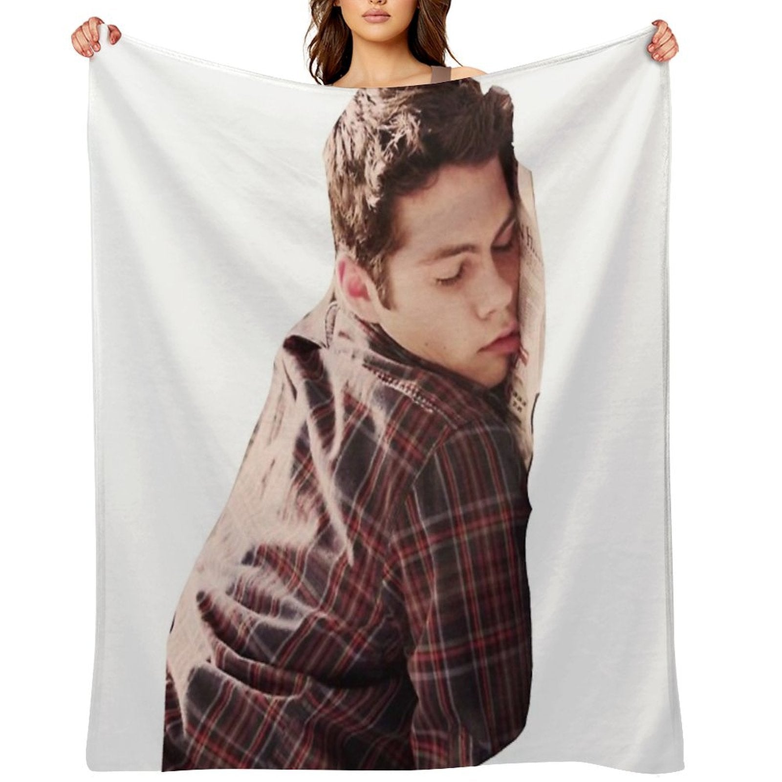 Cute Dylan O’Brien Napping Shrink-resistant Throw Blanket